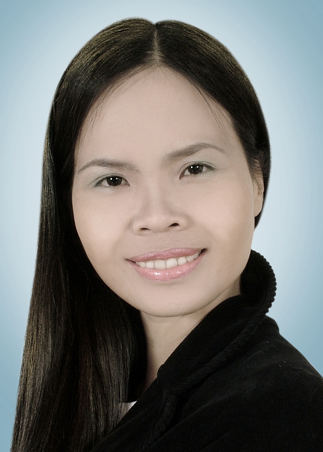 Huyền Minh và tập thơ “Viết trên cổng trời”